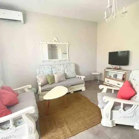 Appartamento Manalu Home, Gjiri I Lalezit, Lura 3